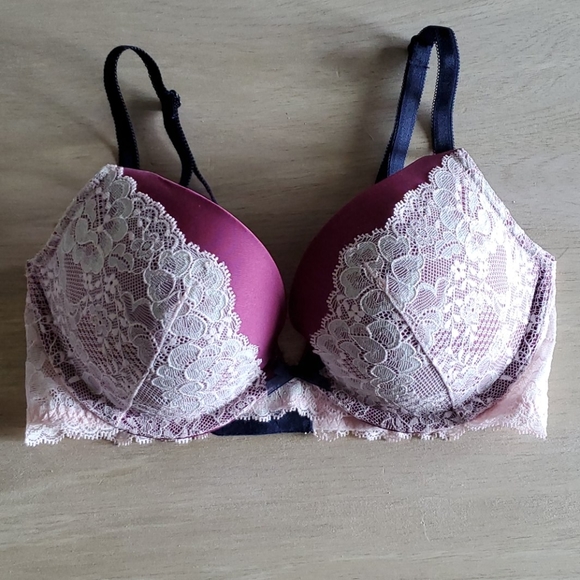 Victoria's Secret Other - Victoria's Secret Bra